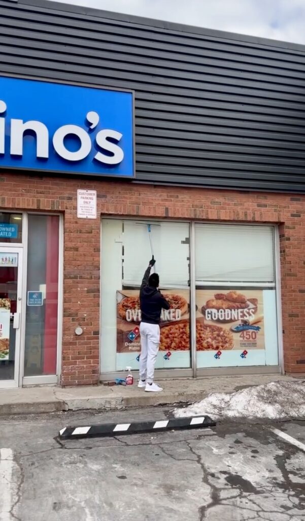 Streak-free window cleaning services in Niagara for homes and businesses.